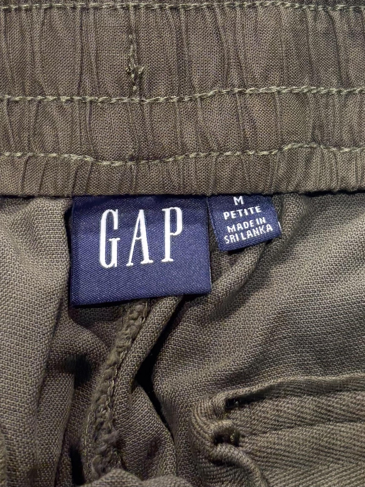 Gap Cargo Pants Womens M Petite Green Twill Crop Elastic Waist Pull On Relaxed