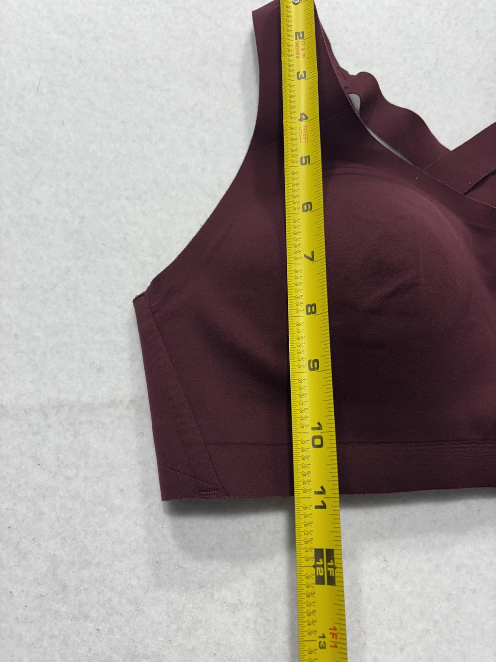 Lululemon Enlite Sports Bra Womens 34D Red High Support Crossback Zip Running