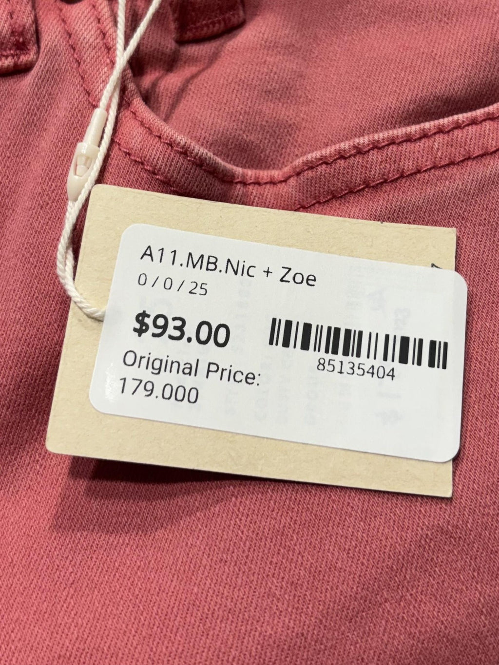NIC+ZOE Jeans Womens 25 Red Mid Rise Straight Denim NZ Logo 5 Pocket 25x28.5