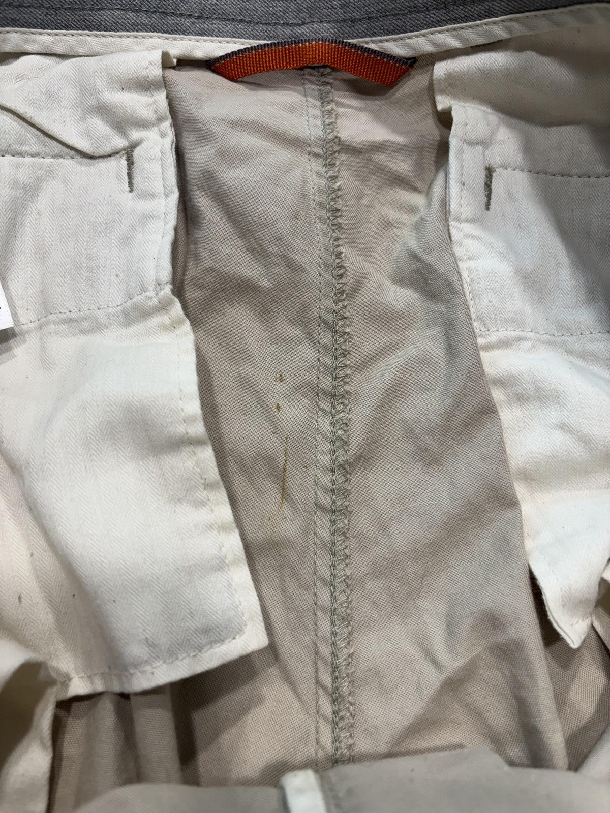 Dockers Chino Shorts Mens 38 Beige 8" Inseam Flex Comfort Stretch S96711