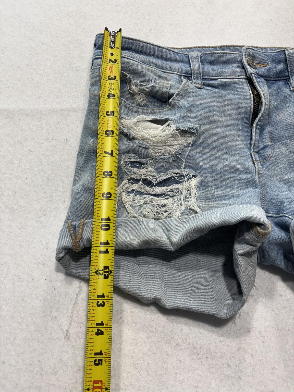 American Eagle Dream Short Womens 8 Blue Distressed Cut Off Denim MIDI