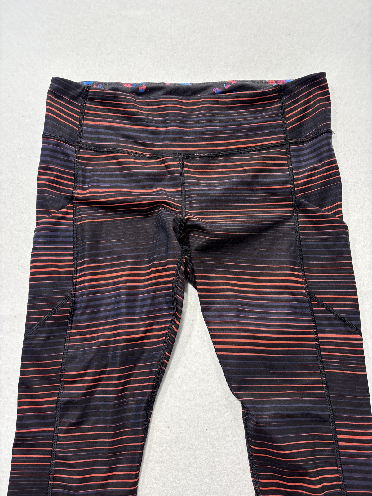 Lululemon Leggings Womens 10 Black Striped High Rise 28.5" Inseam Ankle Pockets
