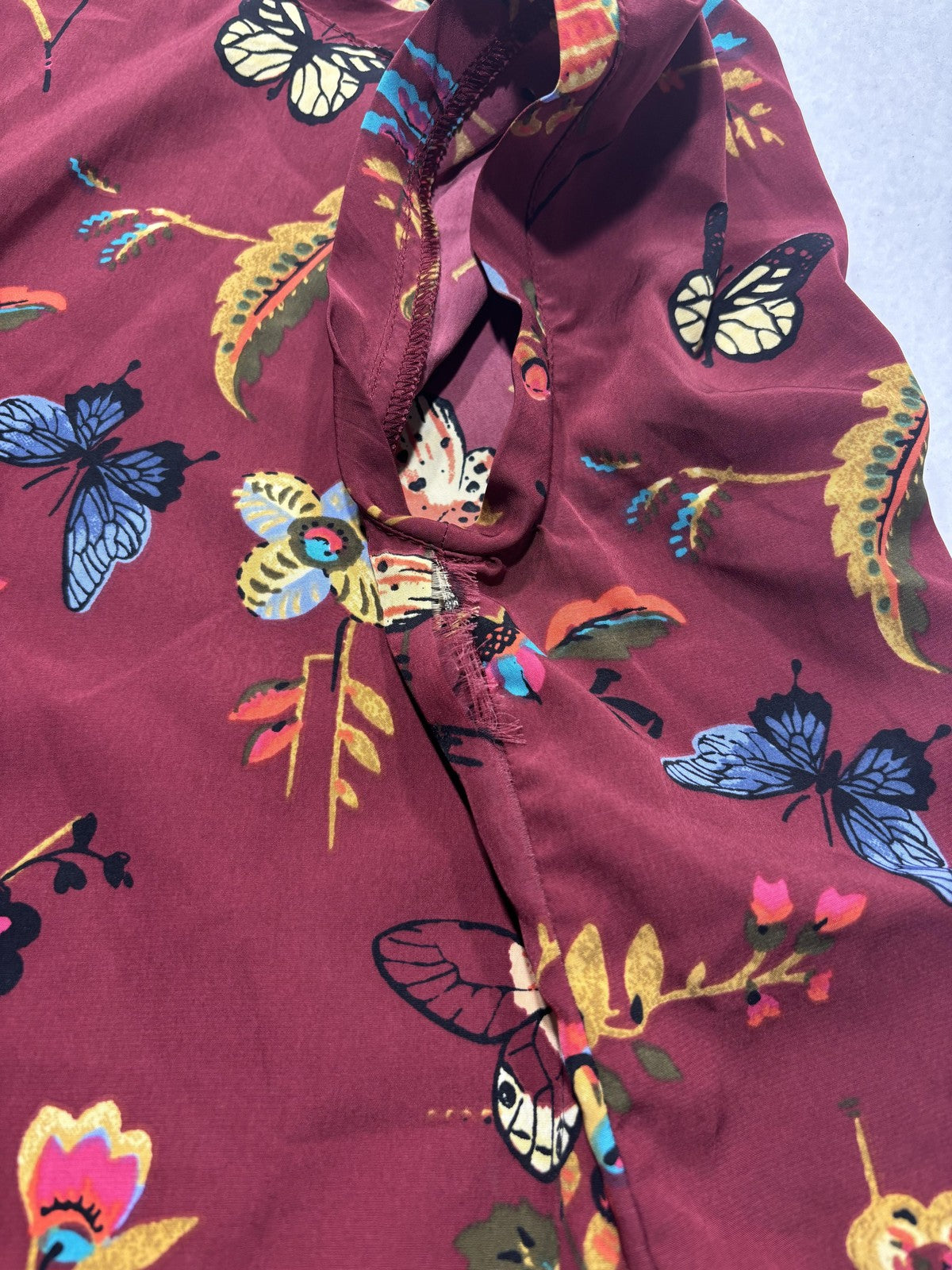 Abercrombie & Fitch Essentials Blouse Womens XS Red Floral Butterfly Print Boho