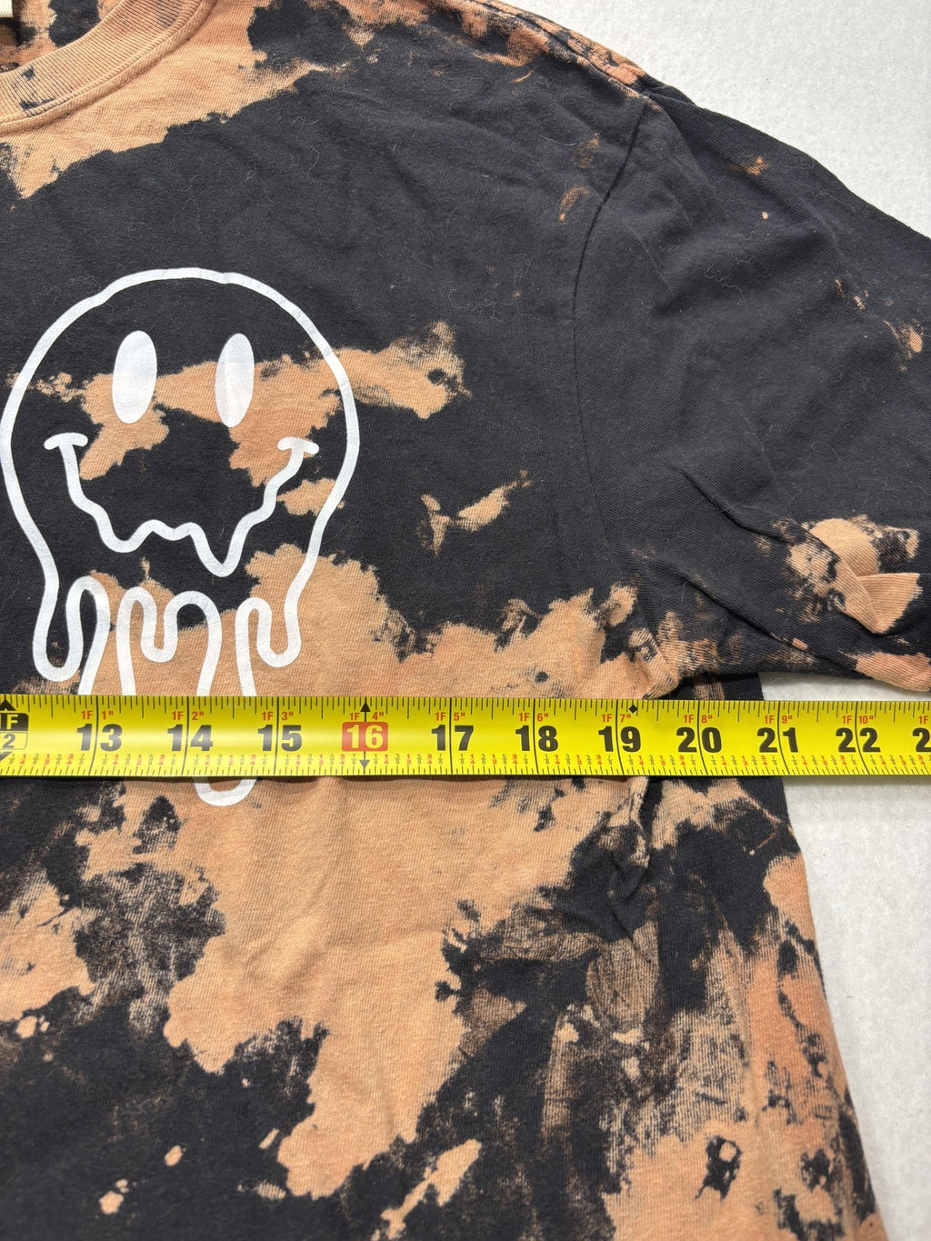 Comfort Colors Shirt Womens Large Black Baddie Moms Club Bleached Graphic Tee