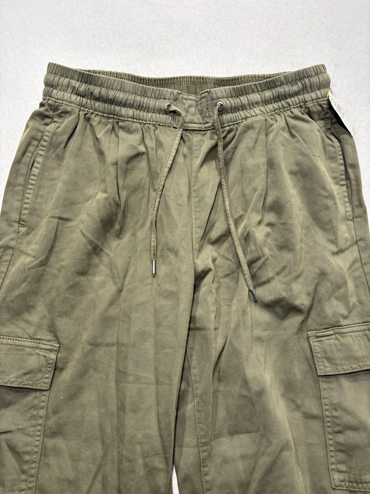 Gap Cargo Pants Womens M Petite Green Twill Crop Elastic Waist Pull On Relaxed