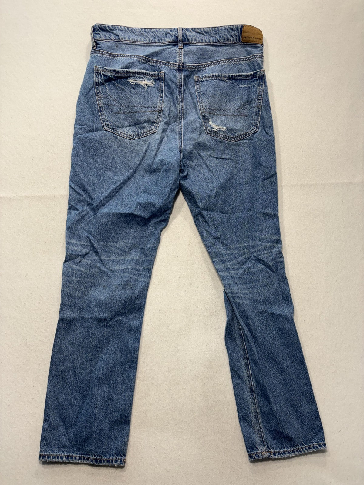 American Eagle Outfitters Tomgirl Jeans Womens 8 Medium Wash Distressed 32x28.5