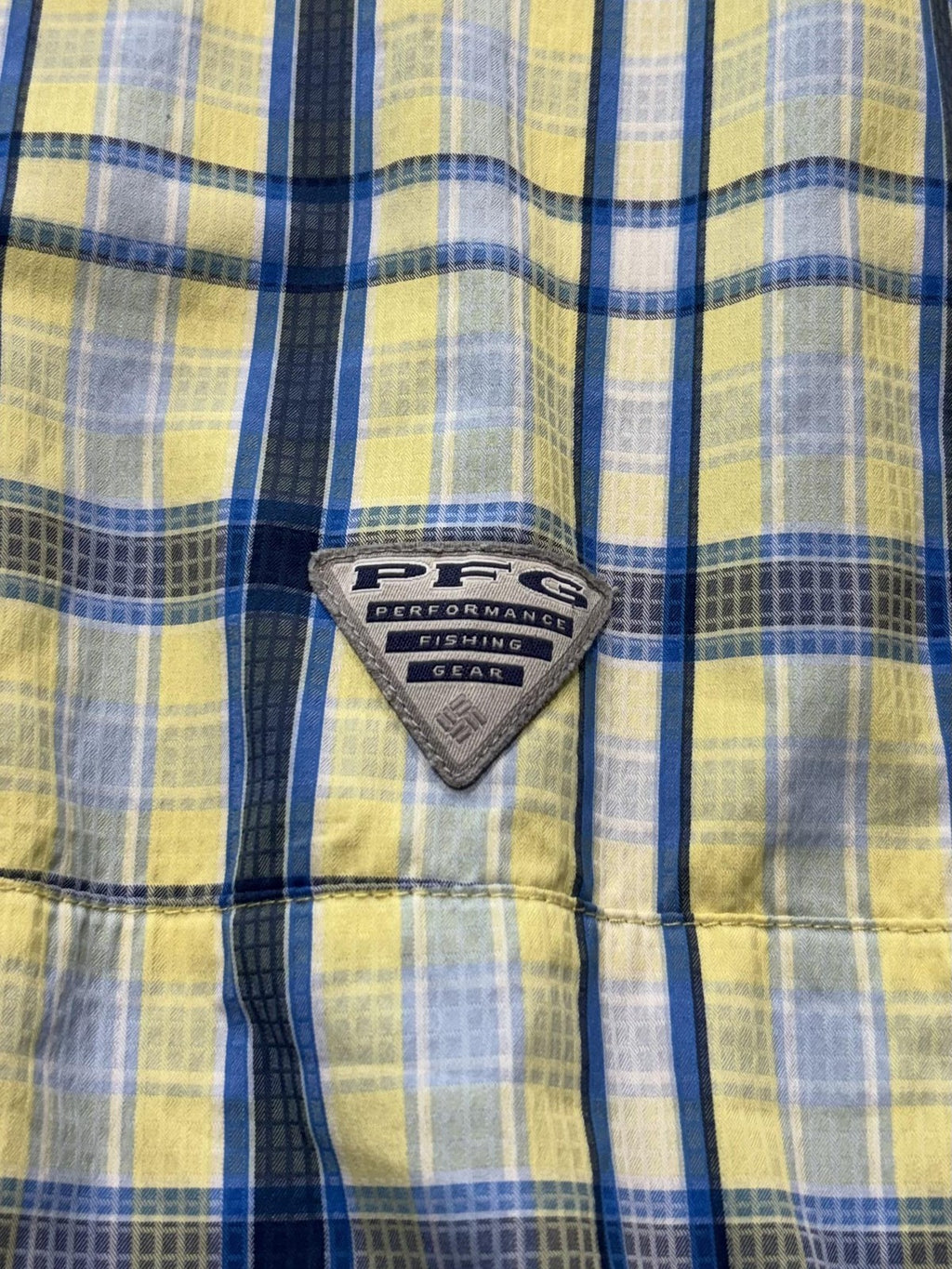 Columbia PFG Shirt Mens Medium Yellow Blue Plaid Long Sleeve Fishing Button Up