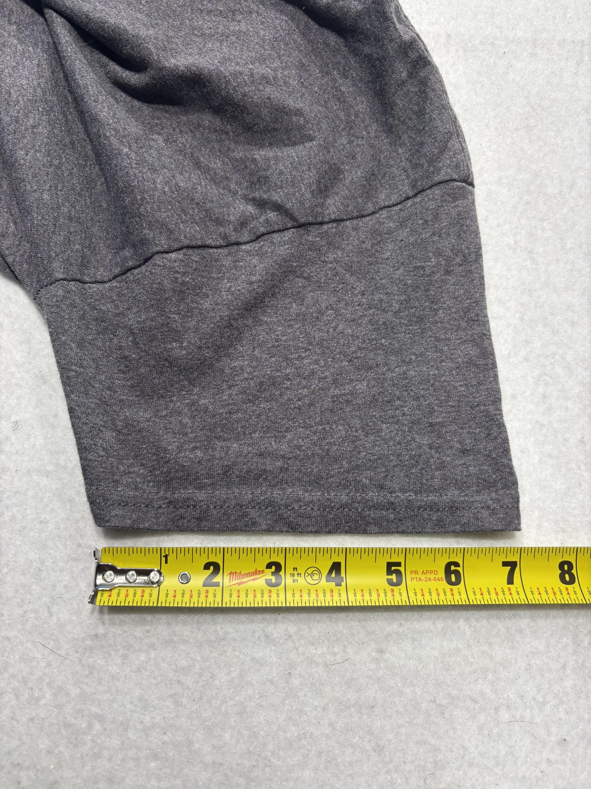 Shirt Mens Medium Gray Crew Neck Short Sleeve Tee Basic Casual Lightweight