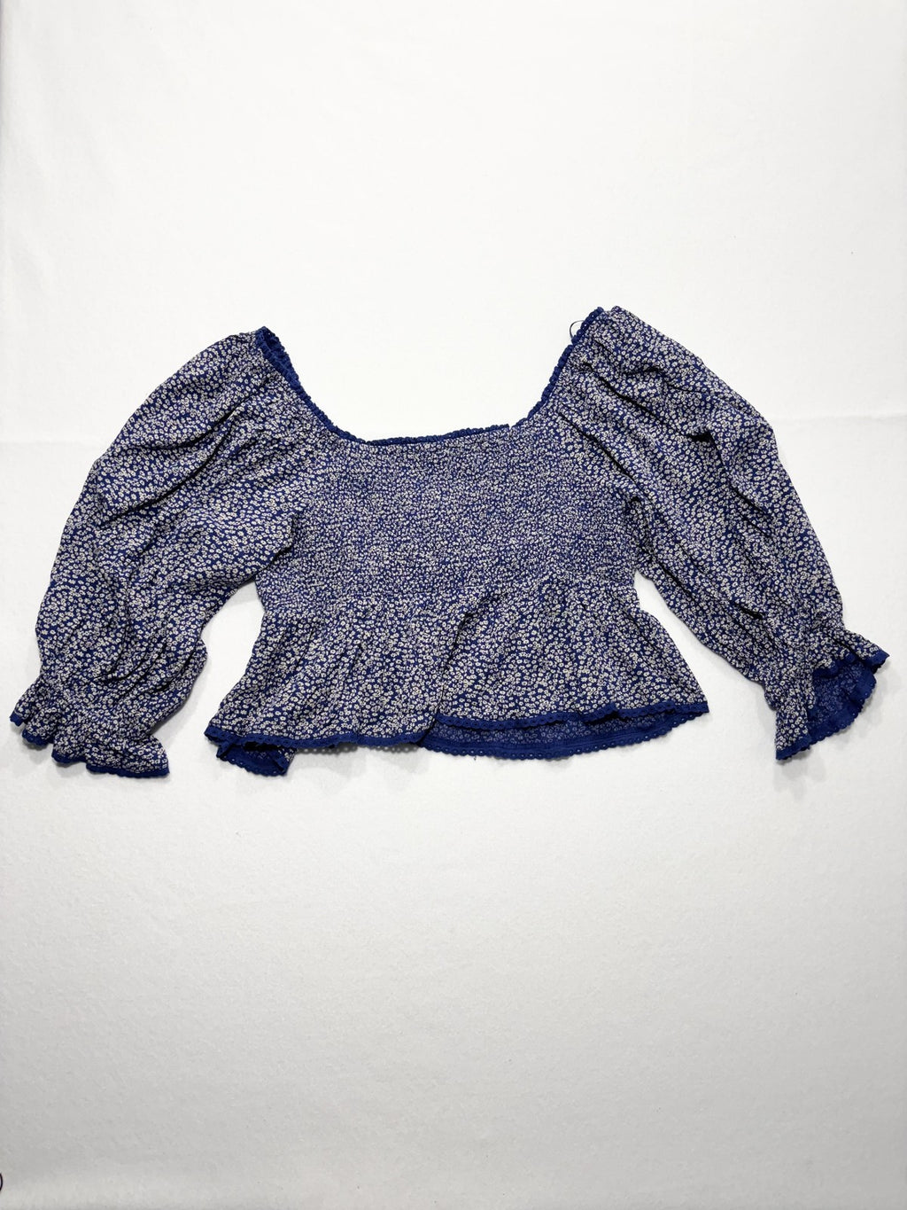Free People Blouse Womens Large Blue Floral Off Shoulder Smocked Crop Top Boho