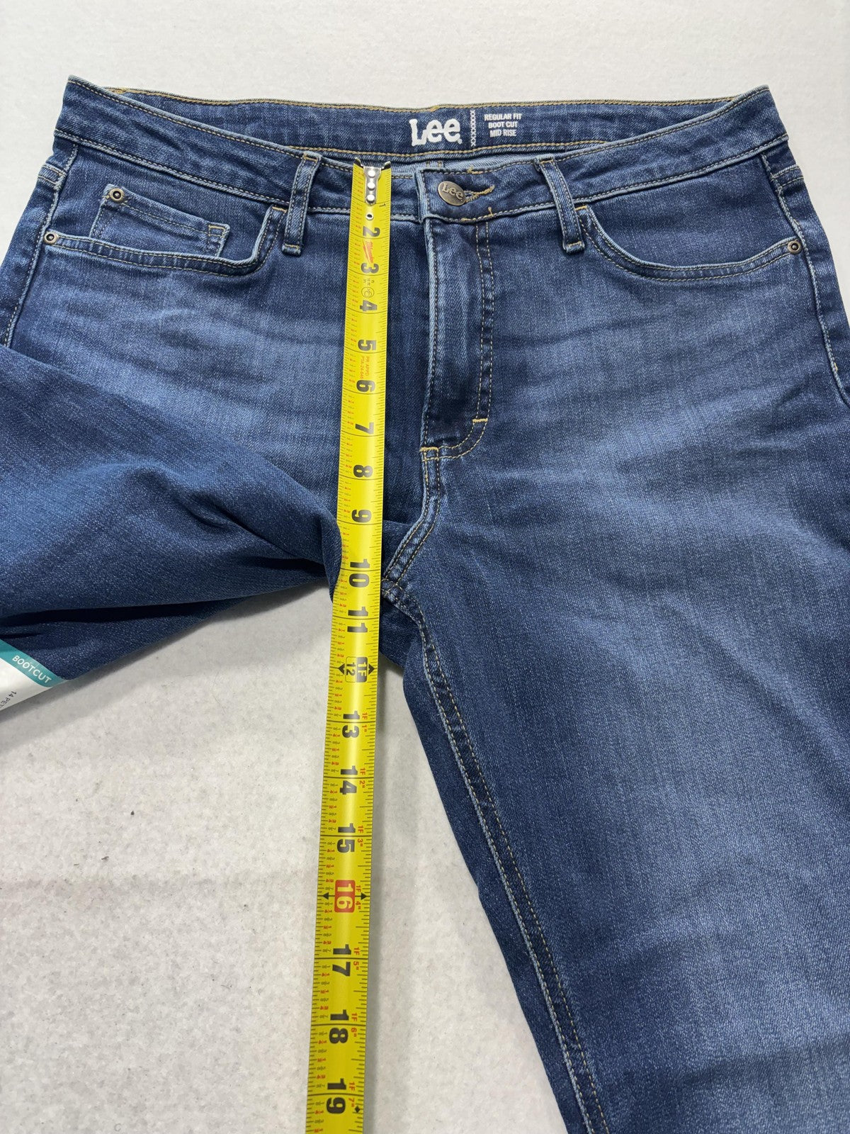 Lee Jeans Womens 14P Blue Medium Wash Mid Rise Bootcut Regular Stretch 33x29