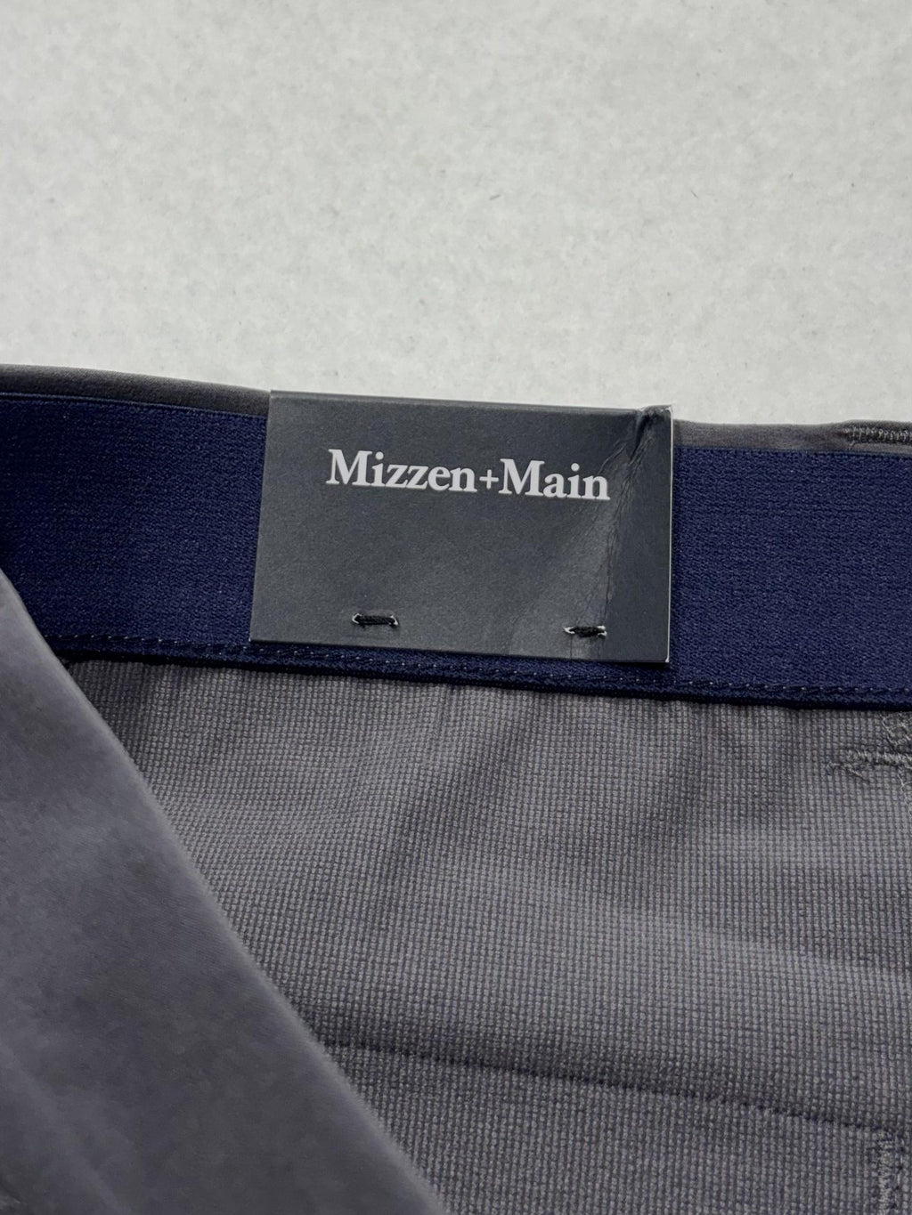 Mizzen+Main Helmsman Chino Pants Mens 32x32 Gray Slim Stretch Travel Casual