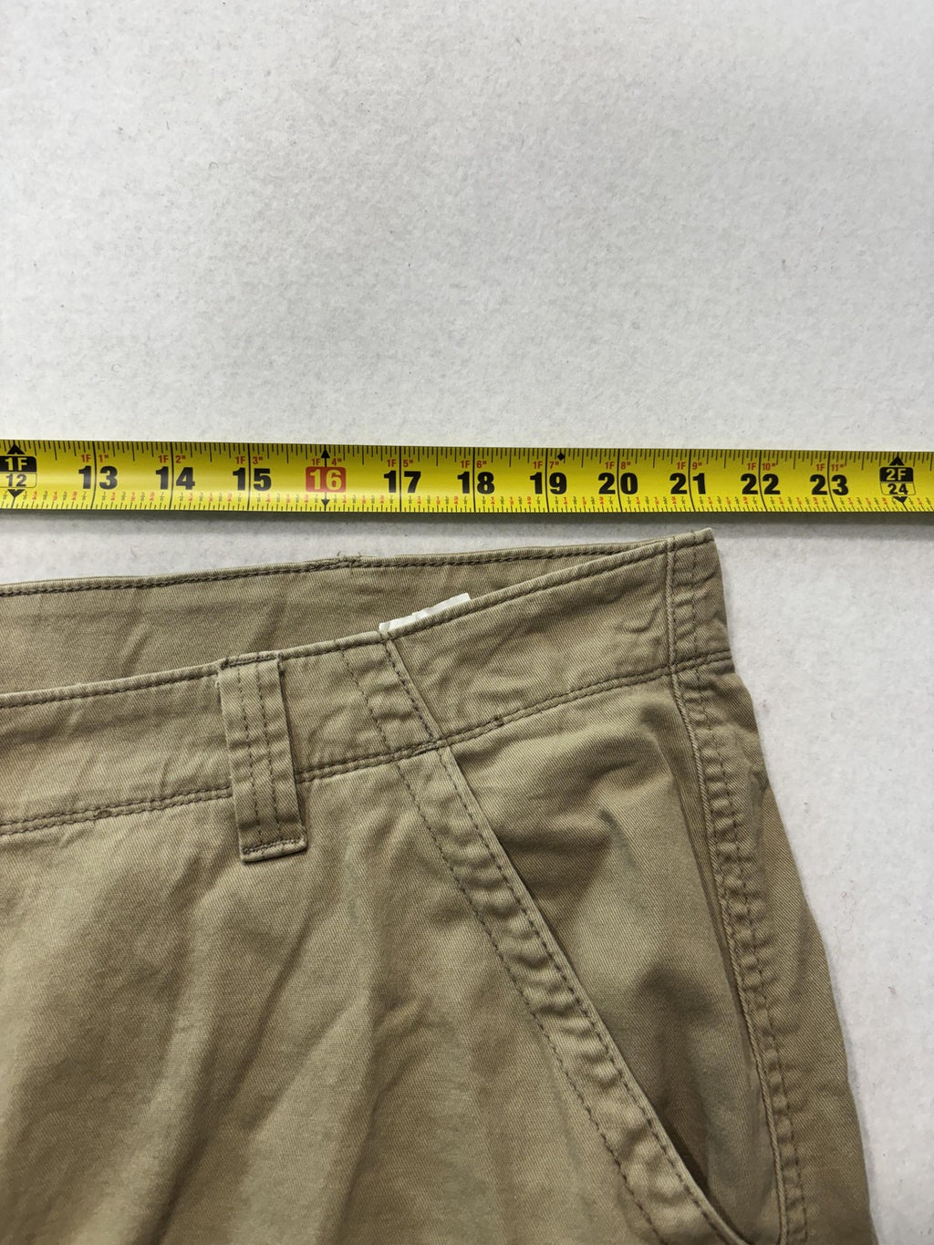 Wrangler Mens Relaxed Fit Cargo Shorts 40 Beige Canvas Stretch Hiking 11231492f