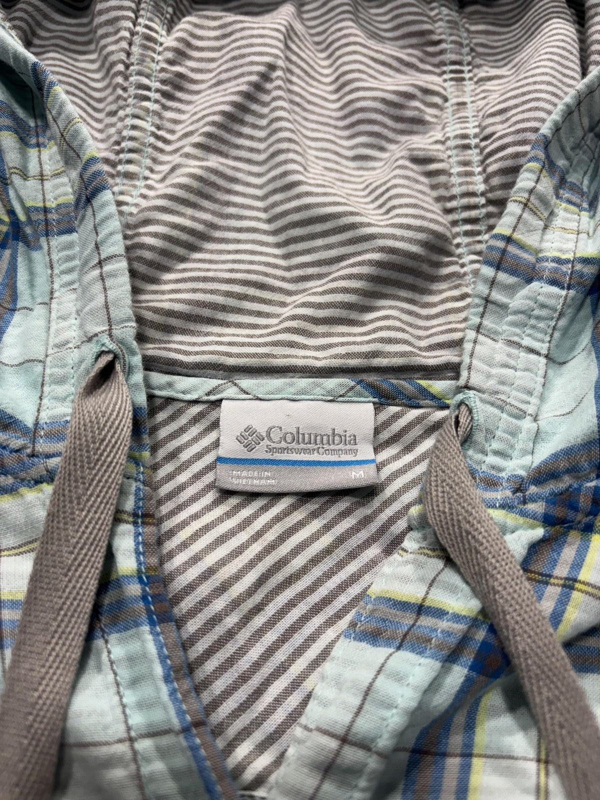 Columbia Shirt Womens Medium Blue Plaid Hooded Long Sleeve Button Up Cotton