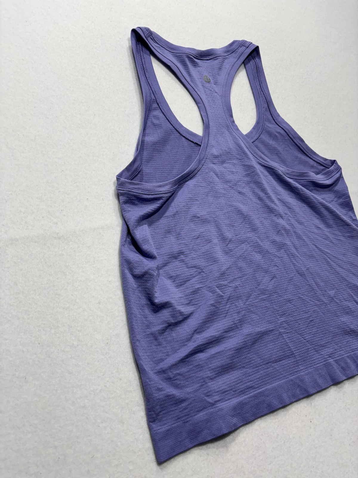 Lululemon Tank Womens Small Purple Racerback Seamless Knit Athletic Top
