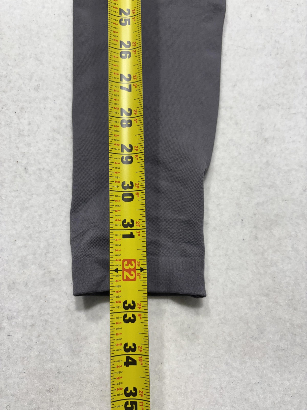 Unbranded Gray High Rise Ruched Back Shaping Leggings Womens Medium 24 Inseam