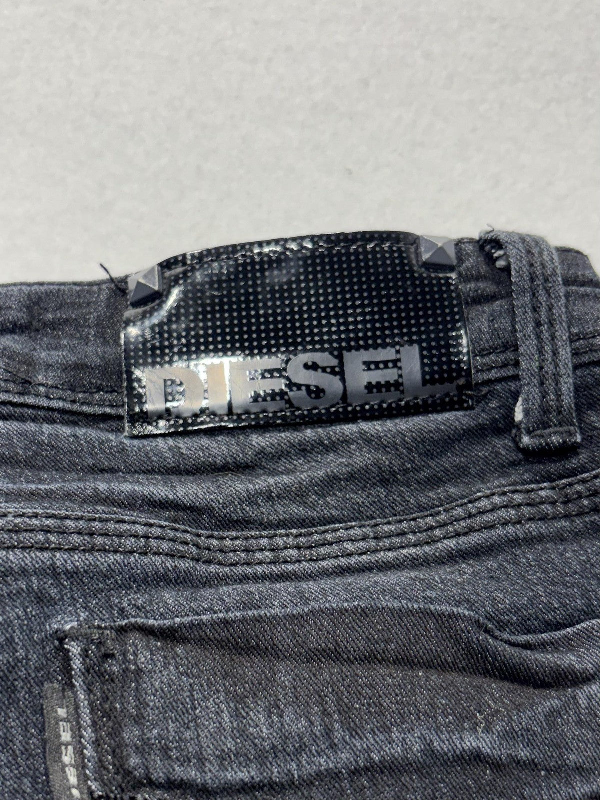 Diesel Jeans Womens 27 Gray Charcoal Wash Low Rise Skinny Stretch 27x29.5