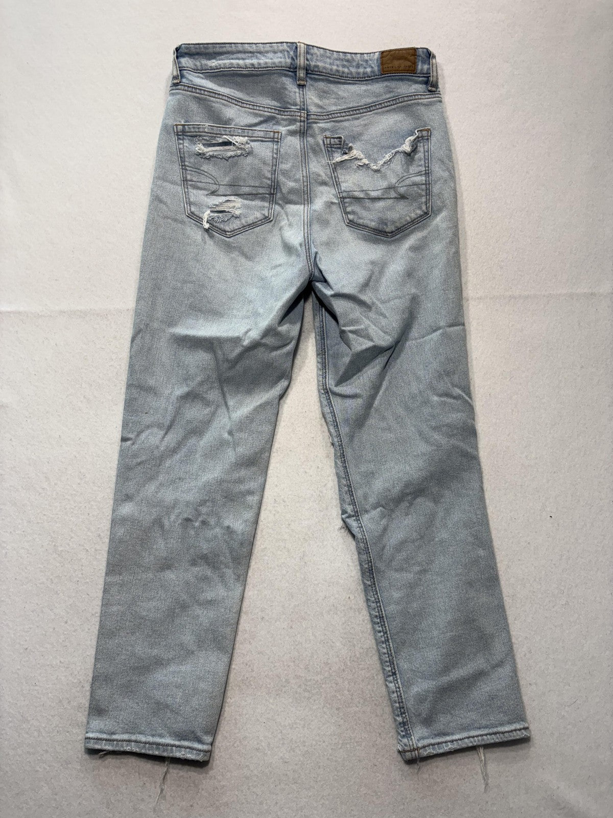 American Eagle Mom Jeans Womens 8 Blue Light Wash High Rise Distressed 30x28