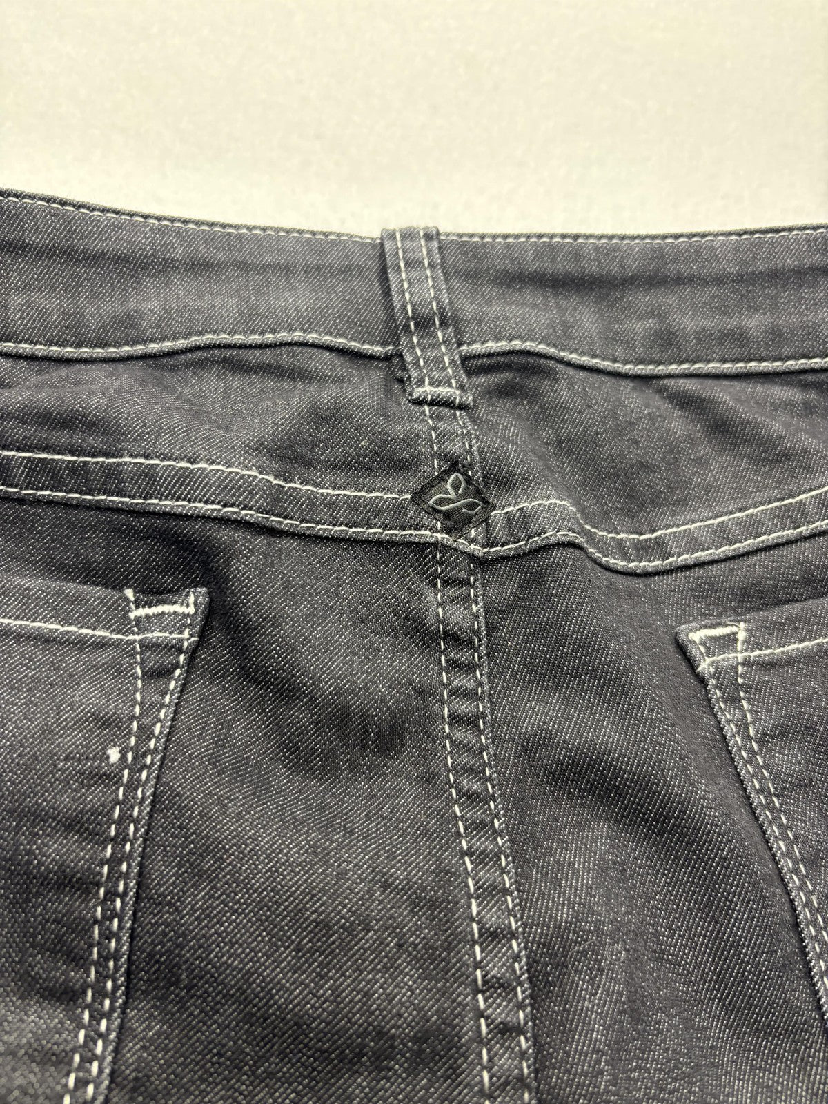 PrAna Jeans Womens 12 Gray Dark Wash Straight Leg Mid Rise Stretch 33x32