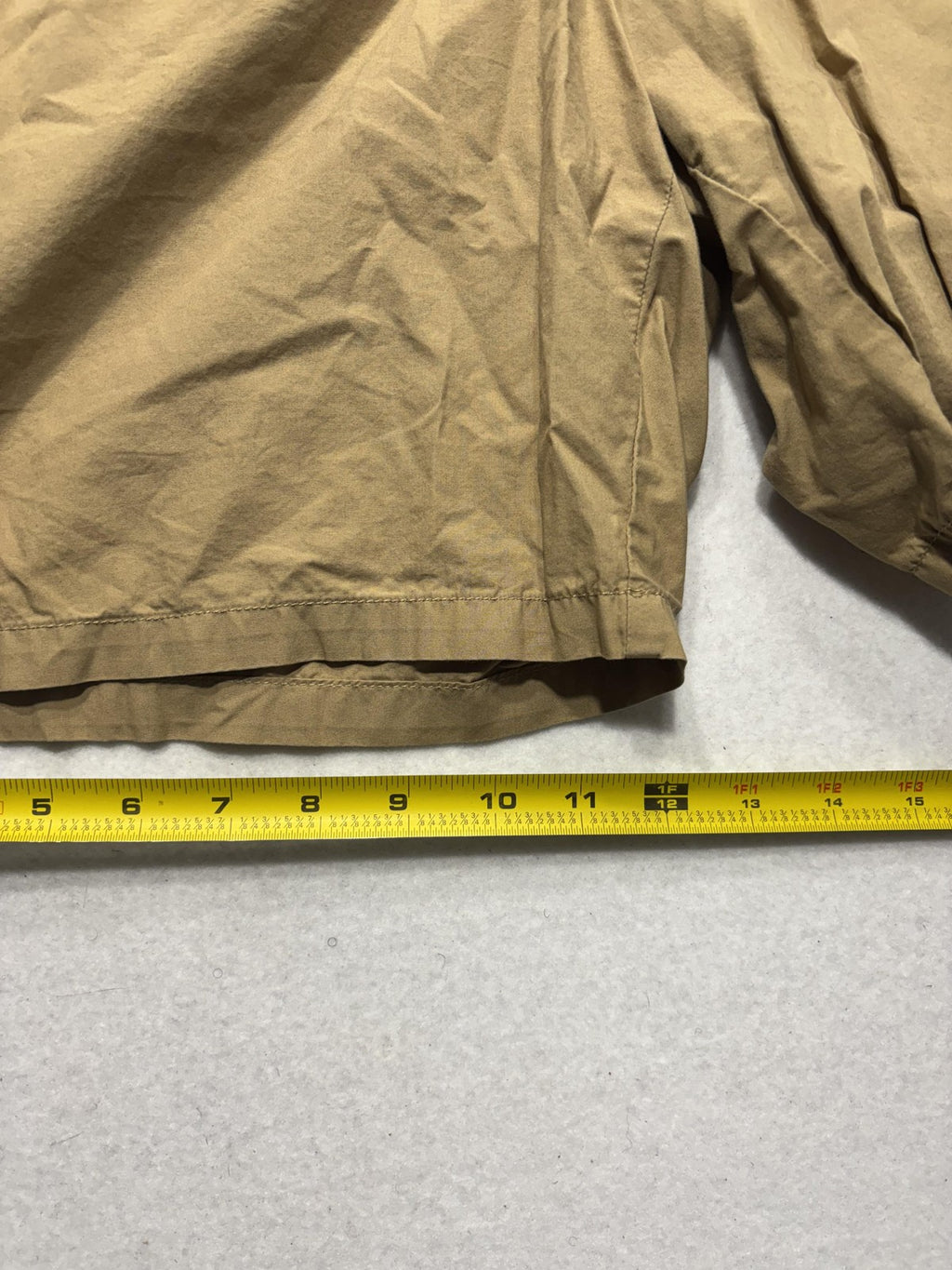 Columbia Chino Shorts Mens 40 Beige 9" Inseam Lightweight Canvas Casual Outdoor