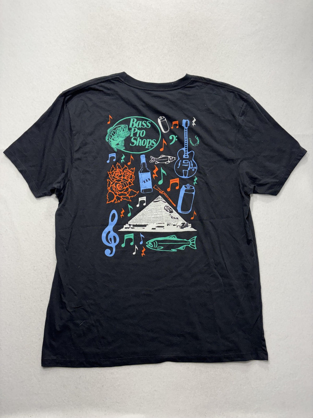 Bass Pro Shops Shirt Mens XL Black Memphis Pyramid Graphic Tee Fishing Music