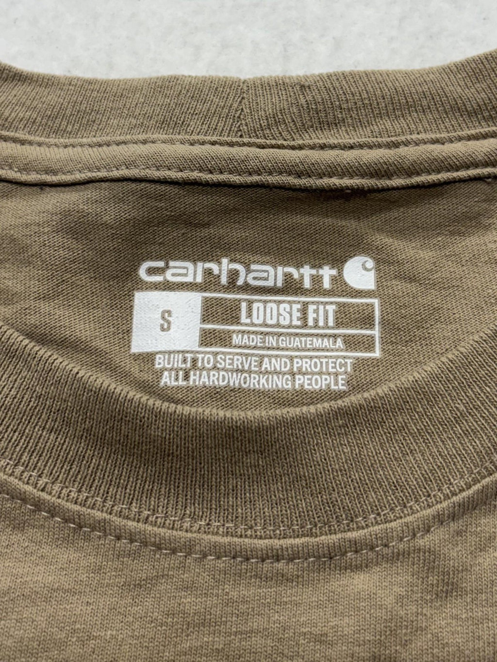 Carhartt Shirt Mens Small Beige K87 Loose Fit Pocket T-Shirt Short Sleeve