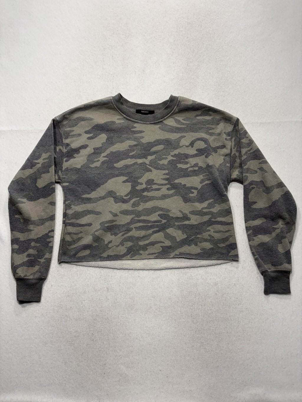 Forever 21 Sweatshirt Womens S Green Camo Crew Neck Terry Cropped Pullover