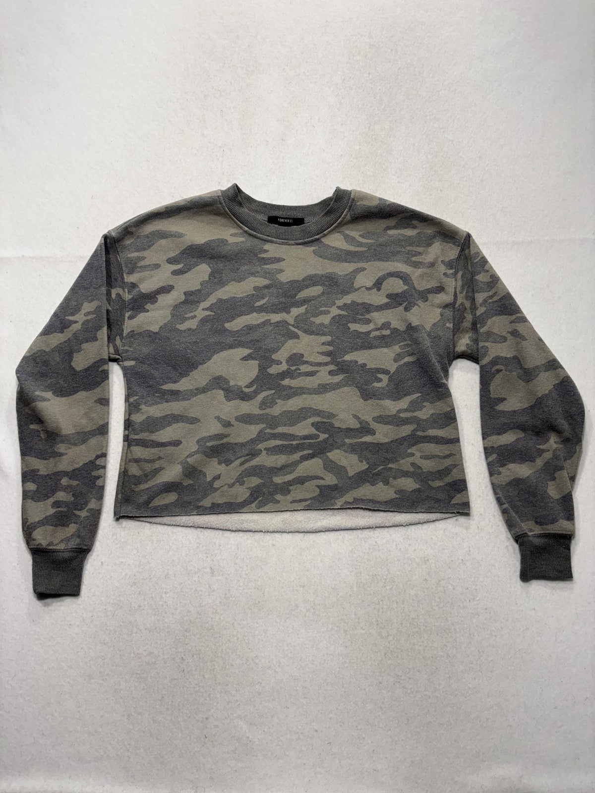 Forever 21 Sweatshirt Womens S Green Camo Crew Neck Terry Cropped Pullover