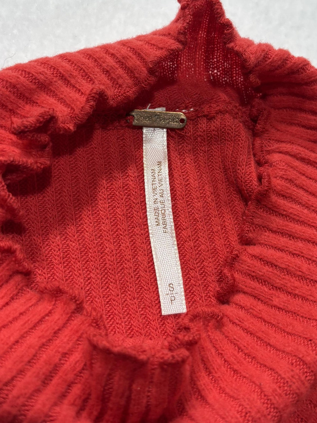 Free People Sweater Womens SP Red Mock Neck Balloon Sleeve Ruffle Knit Slim
