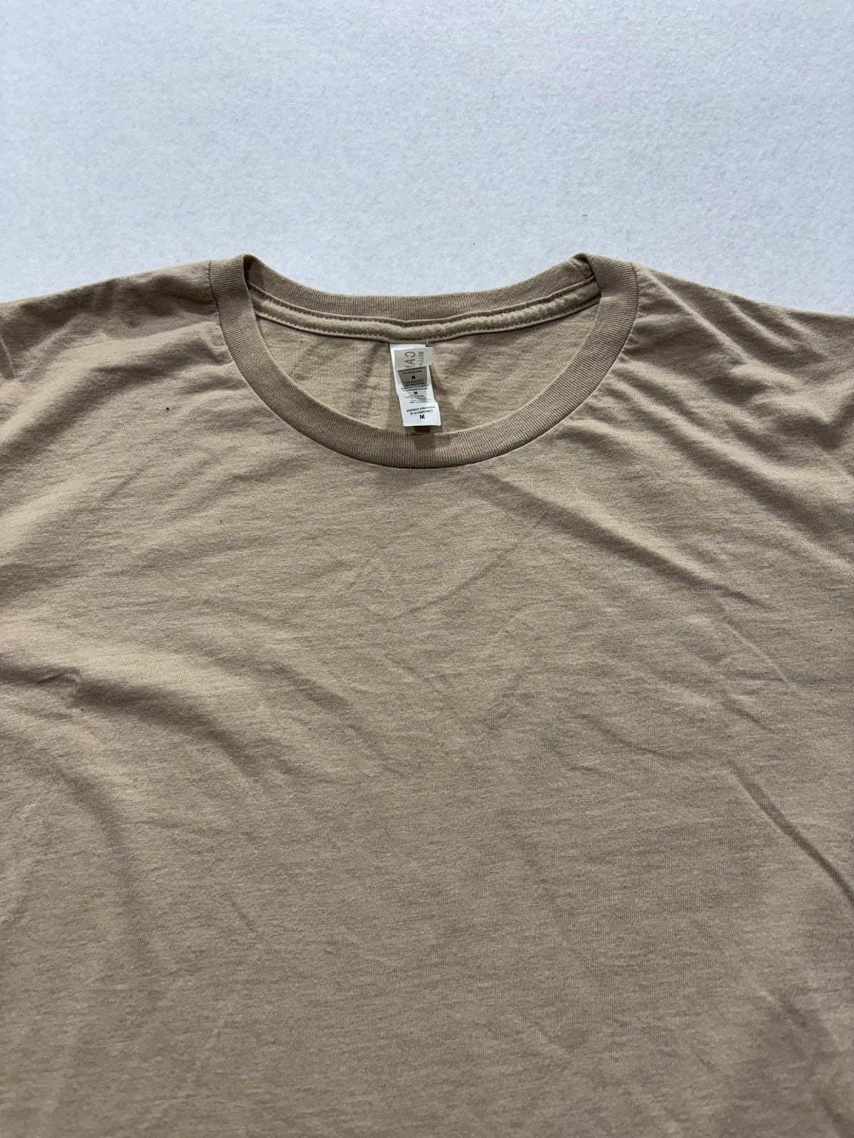 Bella + Canvas Shirt Mens Medium Beige Crew Neck Short Sleeve Basic Tee Casual