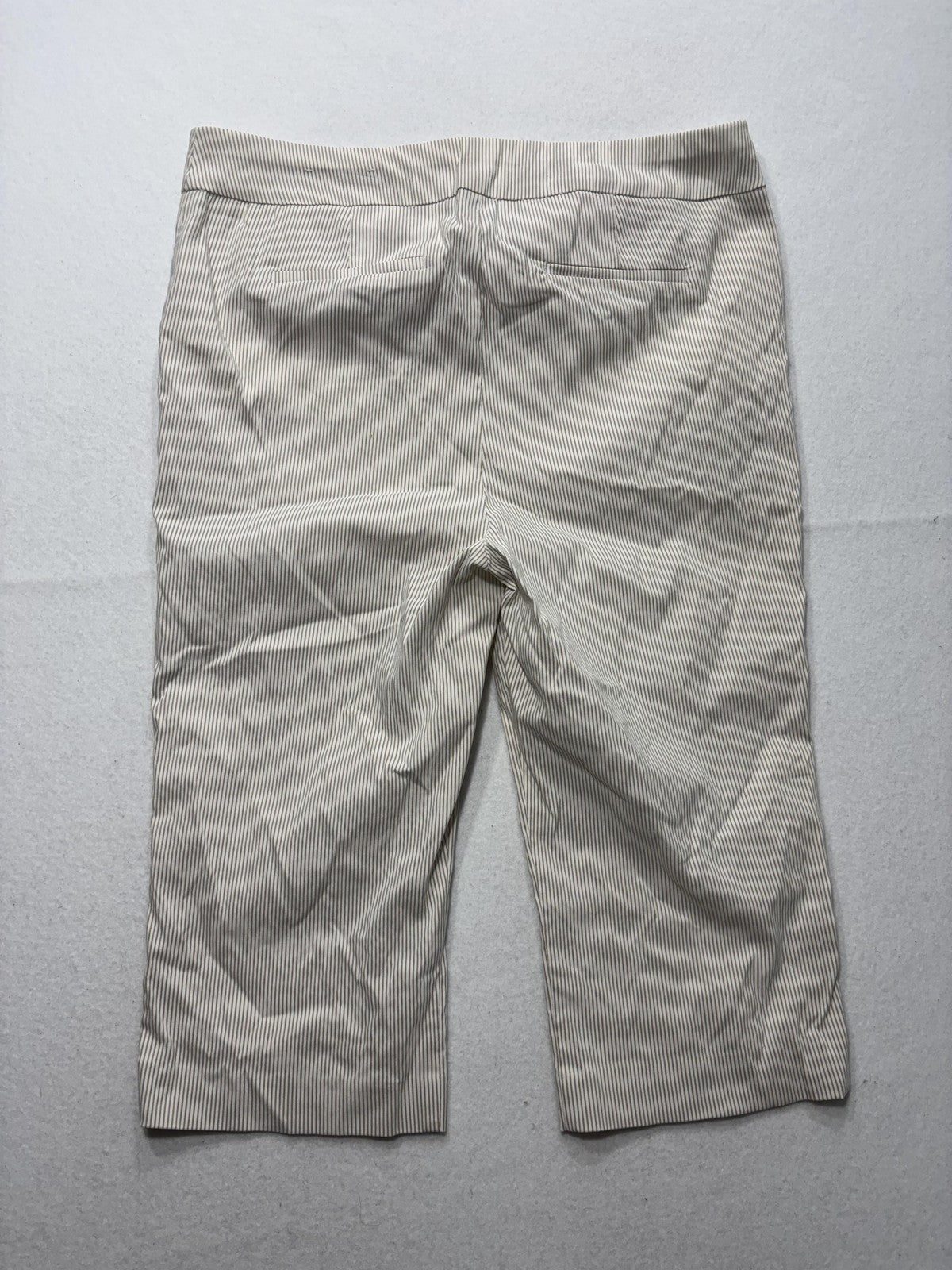 Chico's Capri Pants Womens 2.5 Beige Stripe Pull On Stretch Button Hem Twill