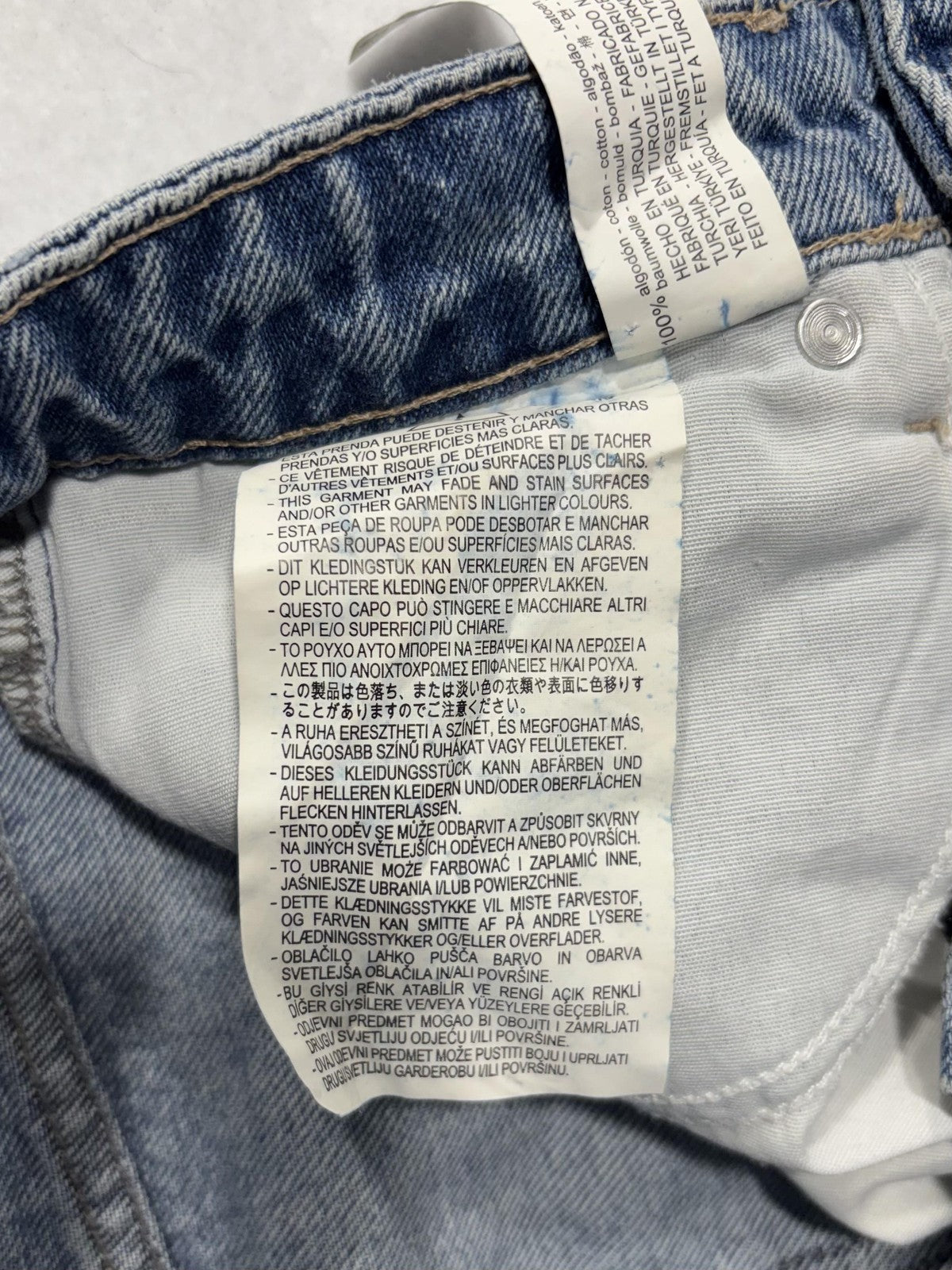 Zara Jeans Womens 2 Blue Medium Wash Straight Leg Mid Rise 24x30.5 Distressed