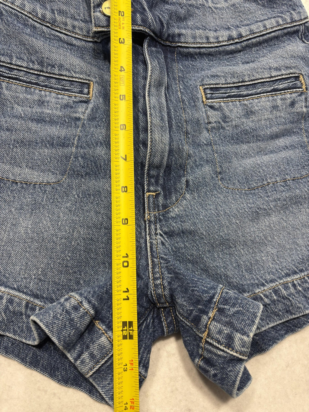 FRAME Shorts Womens 25 Blue Le Hardy Short High Rise Mom Denim Zip Fly