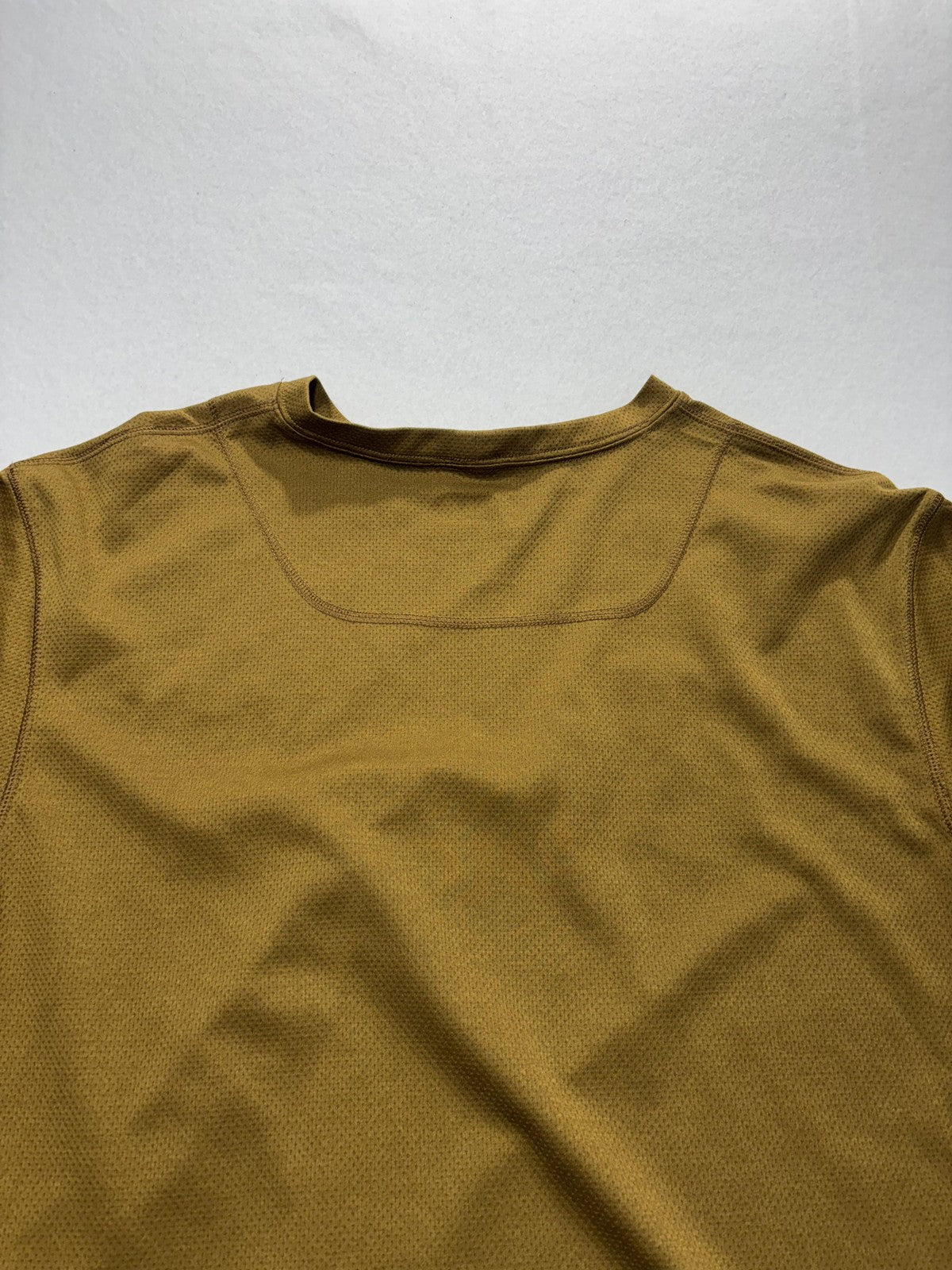 Columbia Omni-Wick Shirt Mens XL Brown Long Sleeve Tee Lightweight Active Hiking