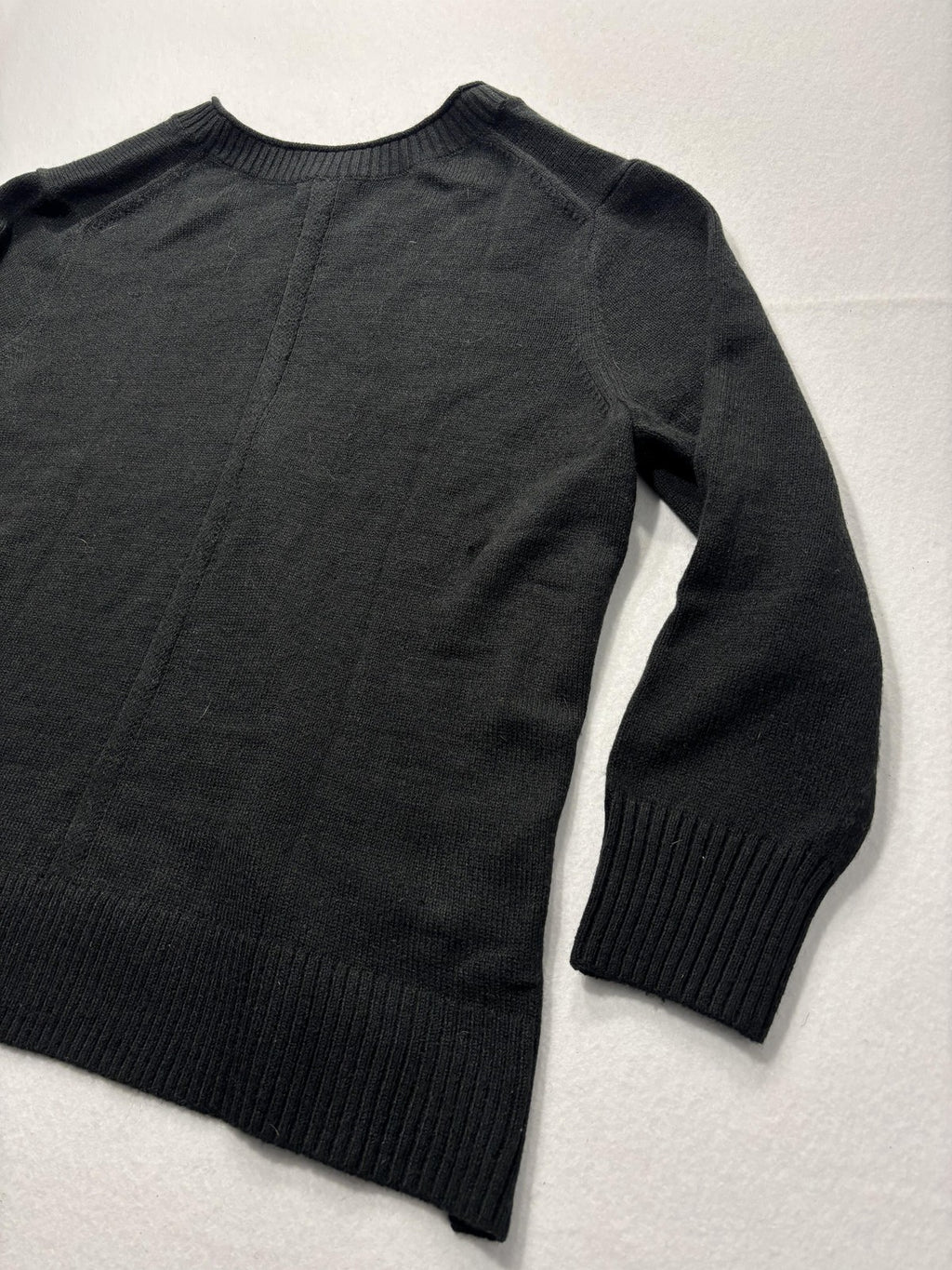 Banana Republic Sweater Mens 2XL Gray V Neck Lightweight Knit Pullover Casual