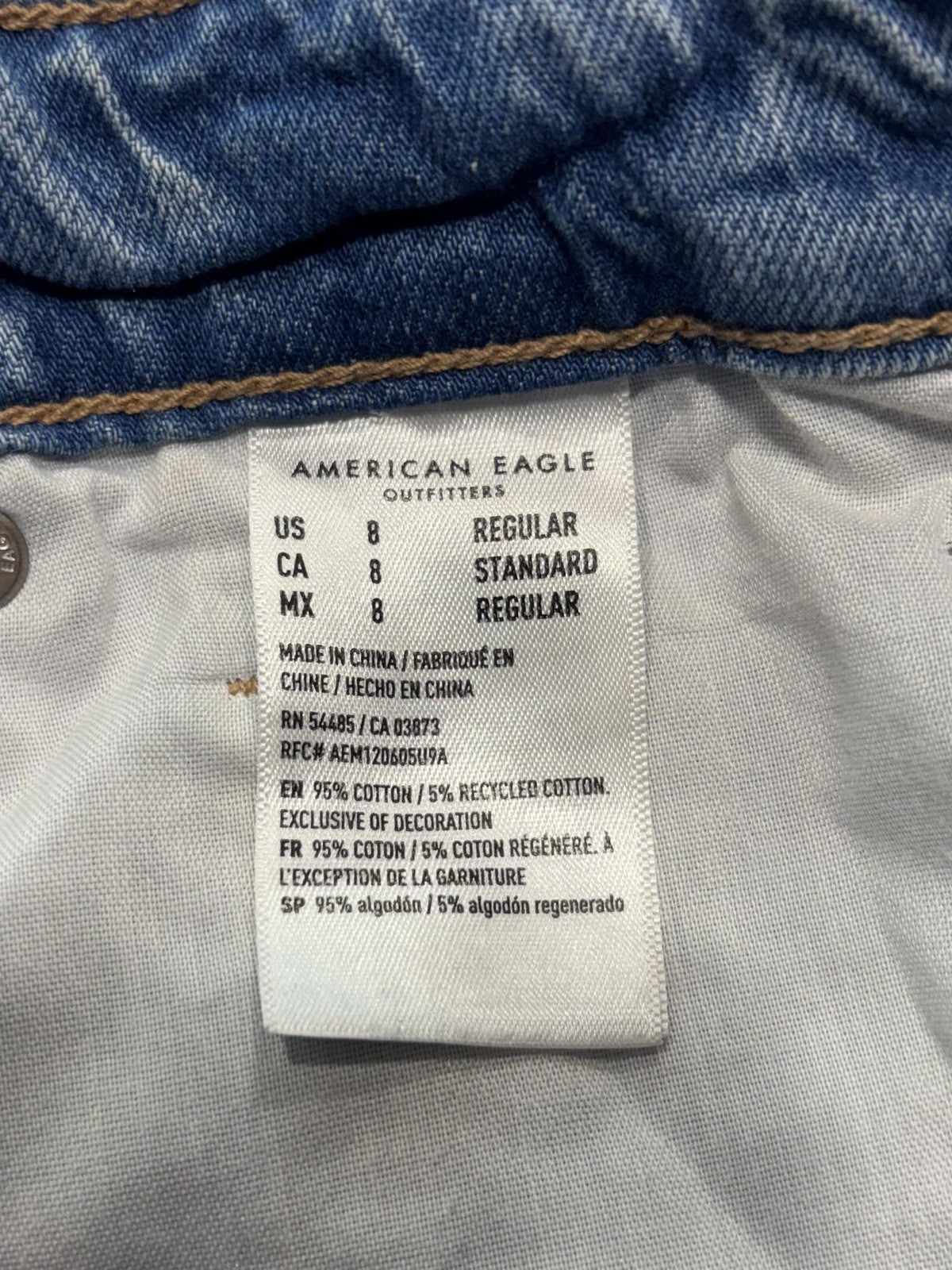 American Eagle Outfitters Tomgirl Jeans Womens 8 Medium Wash Distressed 32x28.5