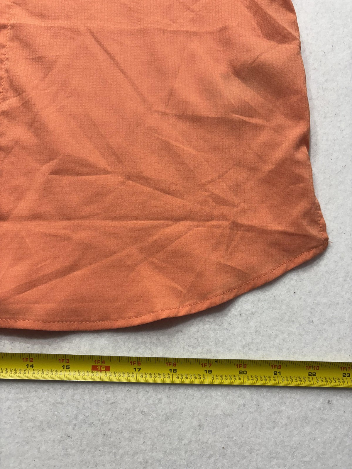 Columbia PFG Omni-Shade Shirt Mens Small Orange Short Sleeve Fishing Button Up