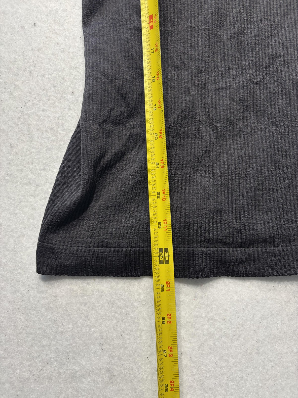 Lululemon Swiftly Tech Tank Womens 8 Gray Scoop Neck Racerback Built In Bra