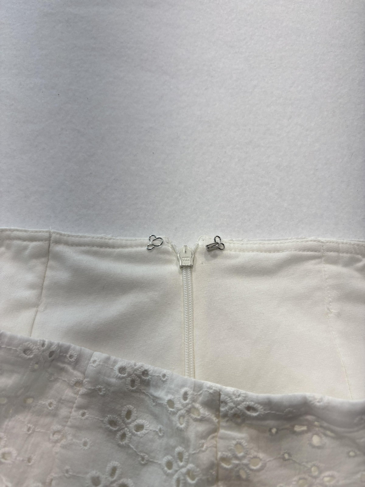 Sundays Skirt Womens XS White Clayton Eyelet Lace Floral Mini Lined Summer