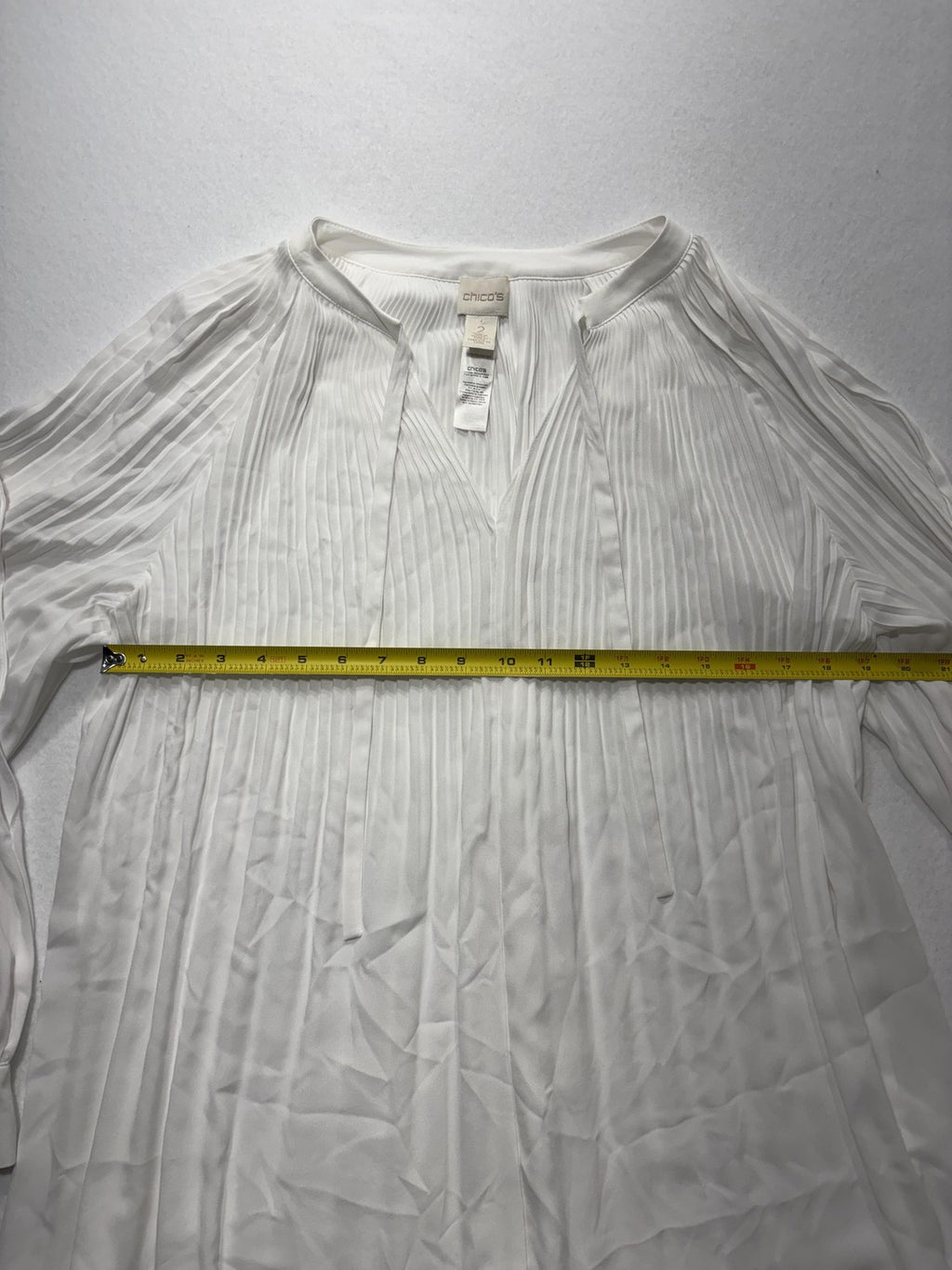 Chico's Blouse Womens 2 White Pleated V Neck Long Balloon Sleeve Tunic Top