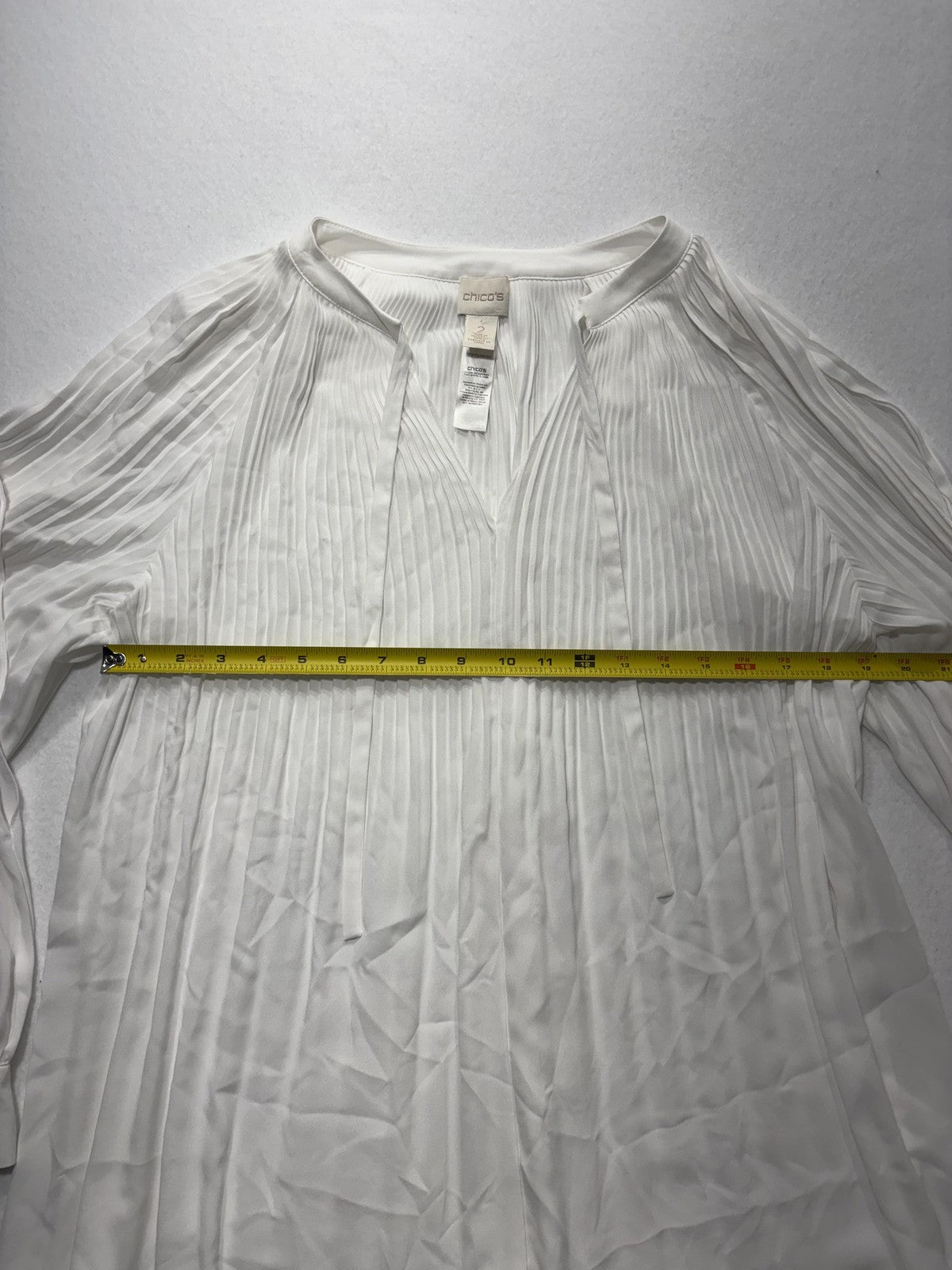 Chico's Blouse Womens 2 White Pleated V Neck Long Balloon Sleeve Tunic Top