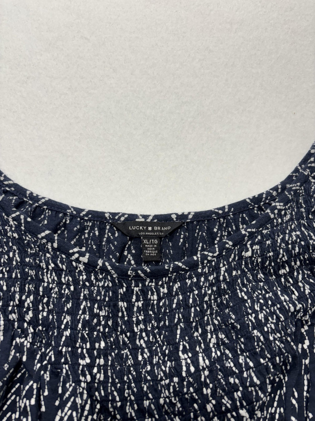 Lucky Brand Blouse Womens XL Blue Geometric Scoop Neck Flutter Sleeve Jersey Top
