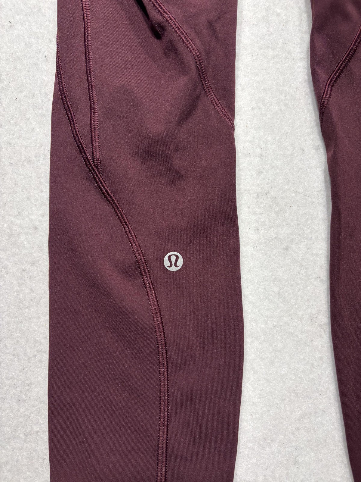 Lululemon Leggings Womens 2 Purple High Rise Cropped 23" Inseam Yoga Stretch