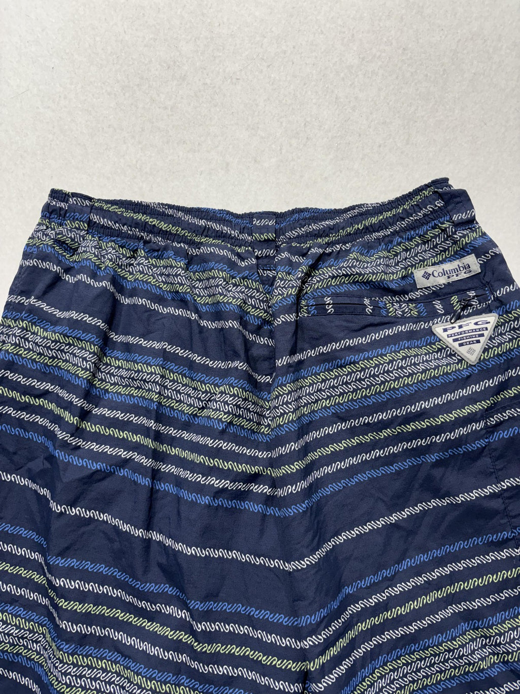 Columbia PFG Omni-Shade Swim Shorts Mens Medium Blue Stripe Fishing Lined