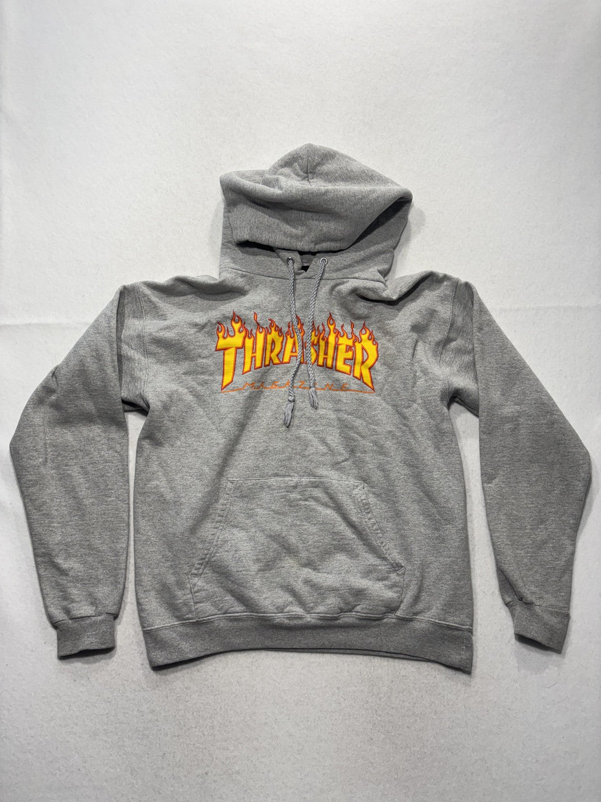 Thrasher Hoodie Mens Small Gray Flame Logo Fleece Pullover Kangaroo Pocket Skate