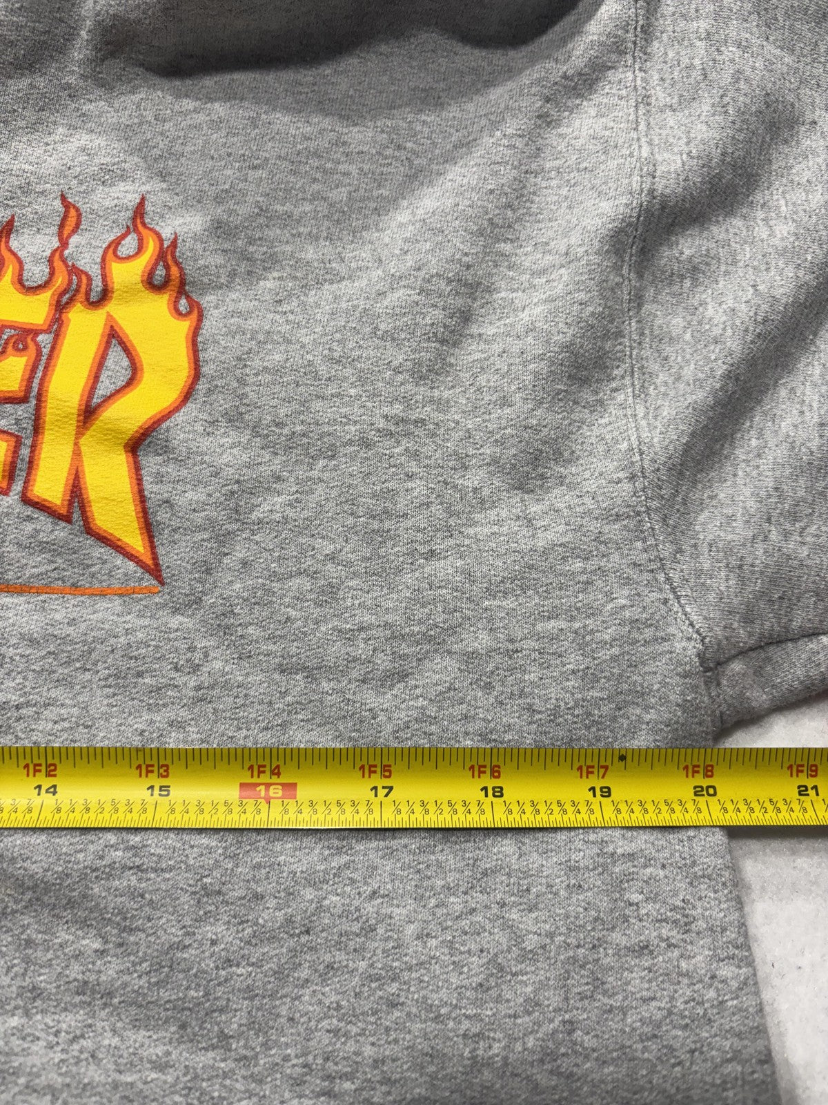 Thrasher Hoodie Mens Small Gray Flame Logo Fleece Pullover Kangaroo Pocket Skate