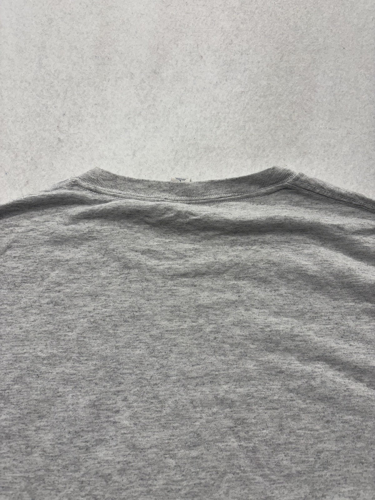 Tampa Bay Buccaneers Shirt Mens Large Gray NFL Football Bucs Pirate Graphic Tee