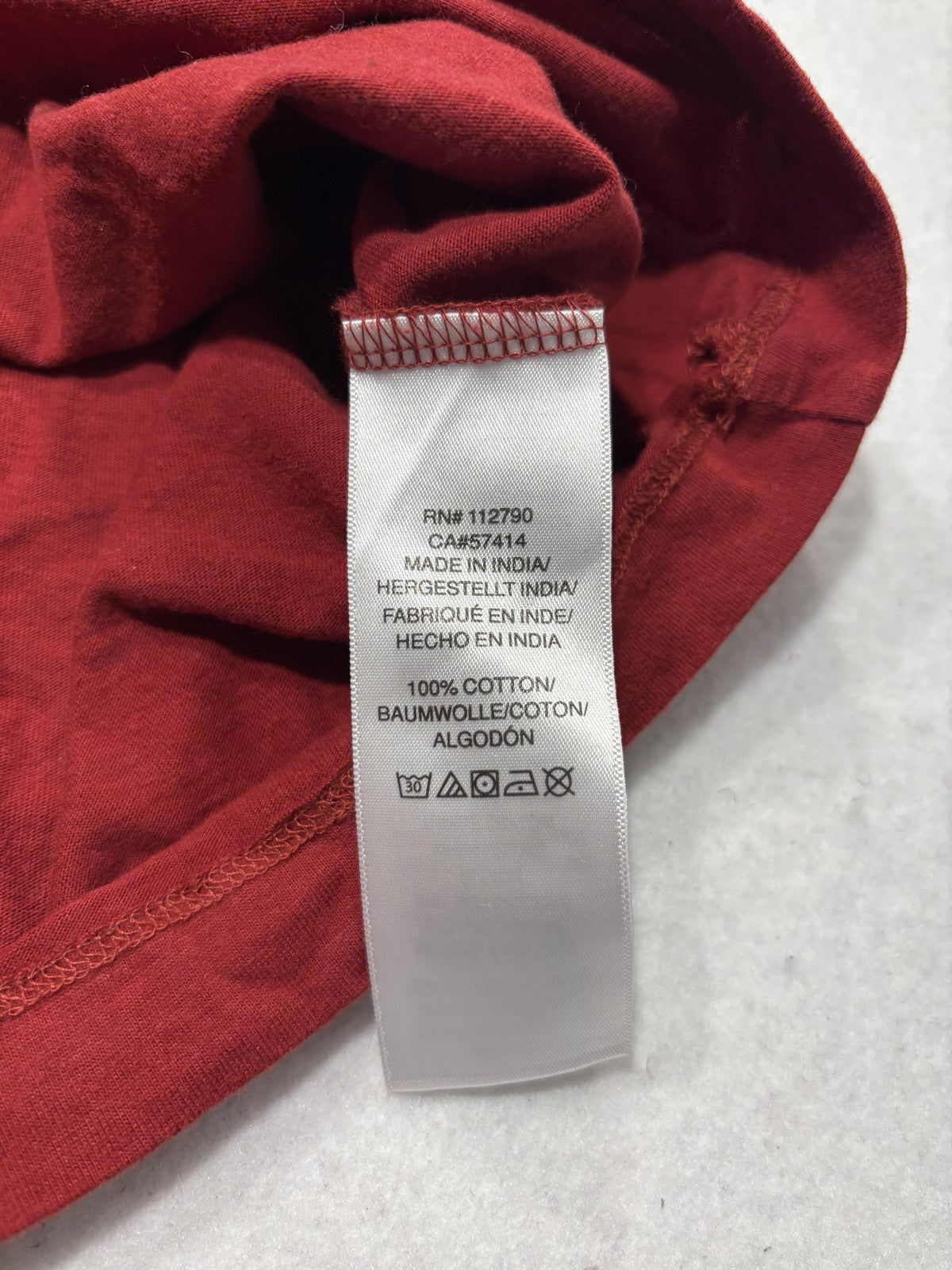 True Religion Shirt Mens Small Red Buddha Logo Graphic Tee Short Sleeve Cotton