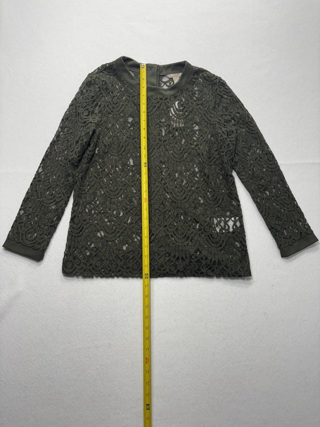 Banana Republic Blouse Womens Medium Green Lace Crew Neck Long Sleeve Sheer Top