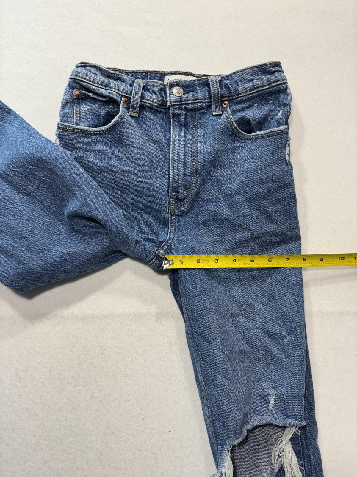Abercrombie & Fitch 90s Straight Jeans Womens 25 Blue High Rise Distressed 25x27
