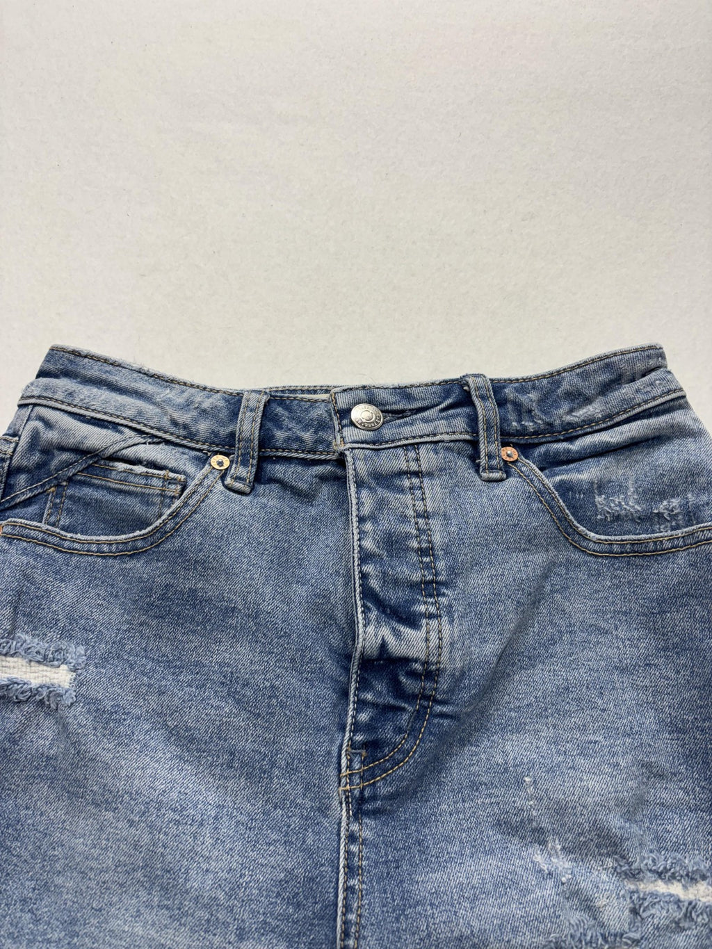 We The Free Shorts Womens 26 Blue Distressed Cut Off Raw Hem Denim Summer